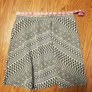 Maureces dancing flowy skirt